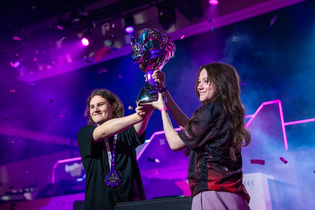 LadyCilece's tweet photo. I could not be more proud to have been apart of this event. From every member of the crew to the wonderful women who participated. Congratulations Nina and Vader π#TMC #TheMilkCup #GonnaNeedMilk @RaidiantGG https://t.co/VSntzmmHDL