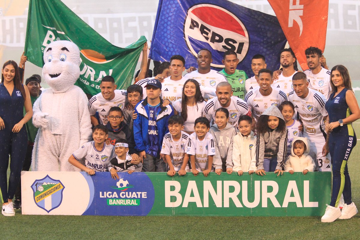 Los cremas con una mejoría en su accionar en el clásico... ahora, le tocará visitar a Marquense el próximo sábado 25 de octubre.