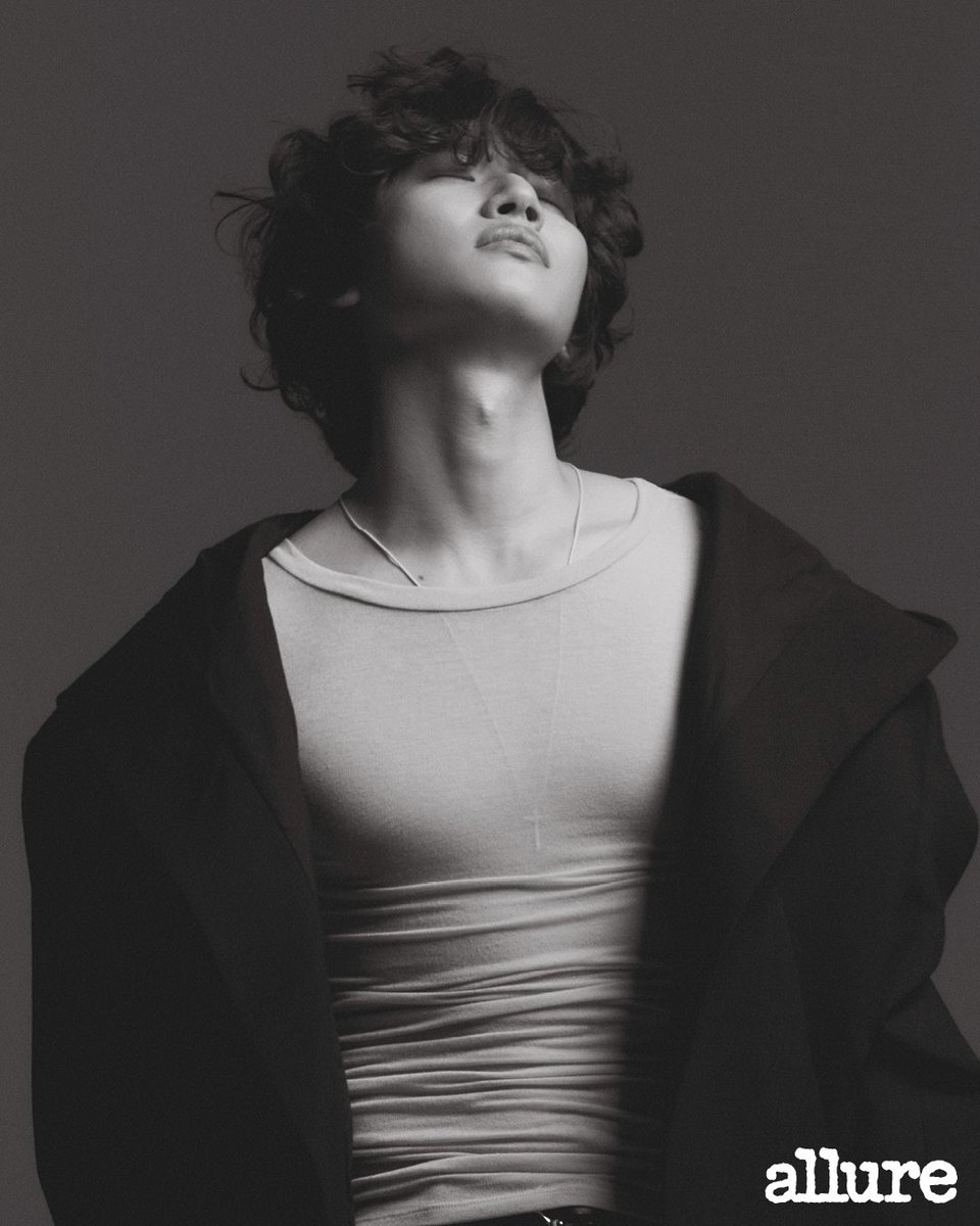 1 RT = 1 VOTE

I vote #DAESUNG for #2025MAMAVOTE