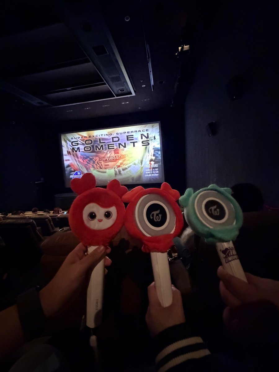 akchaengie's tweet photo. we're ready to get our hearts ripped out and thrown on the ground 💔

@jeffyer @rayhch https://t.co/Fi30hTx47N
