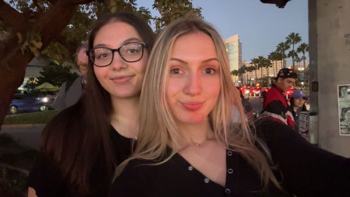 15TH PLACE IN MILK CUP LAN W/ MY DEMONIC DURRO <a href="/kkellzzz_/">kelz</a> 💜🥛🐮

genuinely an awesome experience. this year was so fun. met so many amazing people. I LOVE THE ENTIRE GONNANEEDMILK TEAM❕SUCH GENUINE PEOPLE TO BE AROUND💜💜

shoutout <a href="/thebesttaco/">Taco</a> <a href="/squid0044/">Squid (She/They)</a> <a href="/SimpleAloe/">aloe</a> so kind!🫂