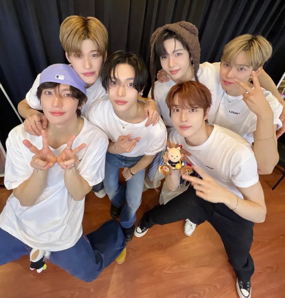 1 repost = 1 vote
1 reply = 1 vote

I vote #RIIZE on #2025MAMAVOTE