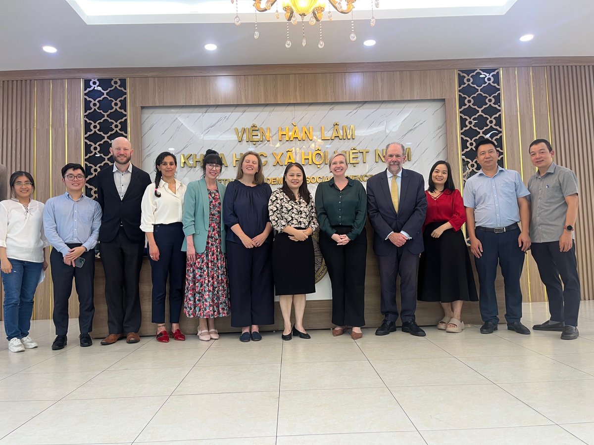 Many thanks also to the senior representatives from Vietnam's National Boundaries Commission and scholars from the Vietnam Academy of Social Sciences who hosted side meetings with the Australian academic delegation.

<a href="/becstrating/">Bec Strating</a> <a href="/zhubochubo/">Andrew Chubb</a> <a href="/SueThom4/">Sue Thompson</a> <a href="/redunley/">Richard Dunley</a> <a href="/DrSarahLothian/">Dr Sarah Lothian</a>