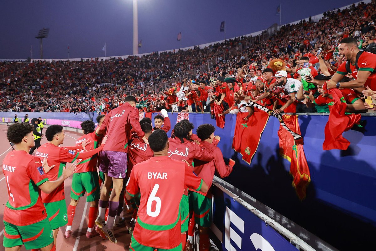 مبرووووك للعرب..
- ابطال العالم || 🇲🇦
منتخب المغرب للشباب بطلاً لكأس العالم للشباب في انجاز عالمي غير مسبوق ليُصبح أول منتخب عربي يتوج بلقب مونديال الشباب