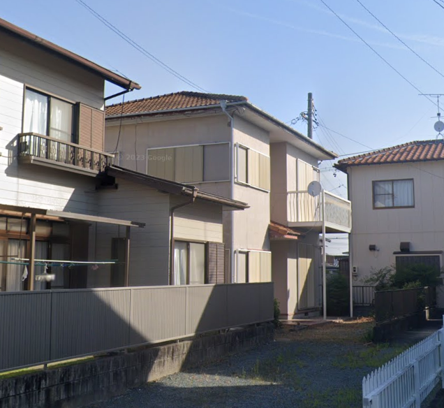 CURVA_OFFICIAL's tweet photo. おはようございます☀️
クルヴァ株式会社です！

物件のご紹介!!
住所：静岡県磐田市豊岡
価格：600万円
土地：108.48㎡ 公簿
利回：13.00%
構造：木造
建物：108.48㎡
詳しくは➾https://t.co/oP1D13jRlF
#不動産投資 #投資 #投資家さんと繋がりたい 
#不動産 #収益物件 #楽待 https://t.co/8sQgiOVjce
