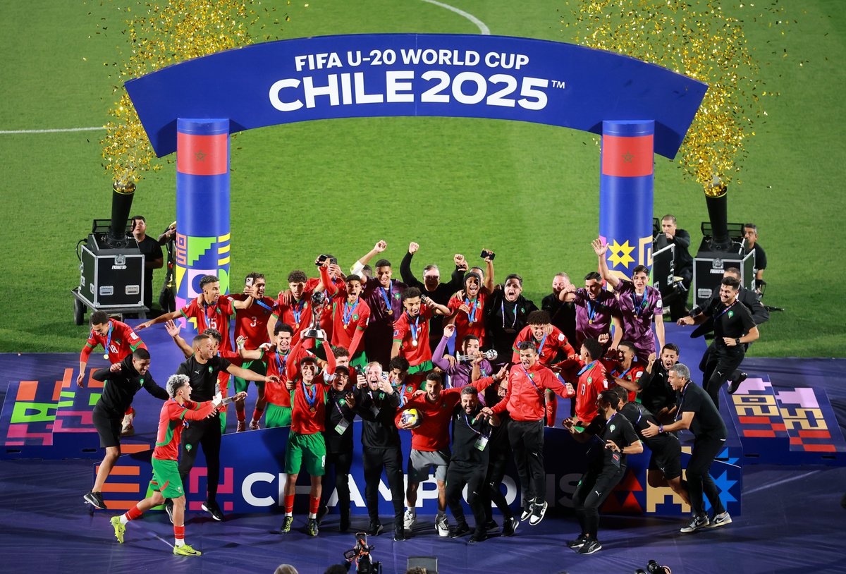 TyCSports's tweet photo. Marruecos levantó el trofeo del Mundial Sub-20. https://t.co/5PGn0G29OZ