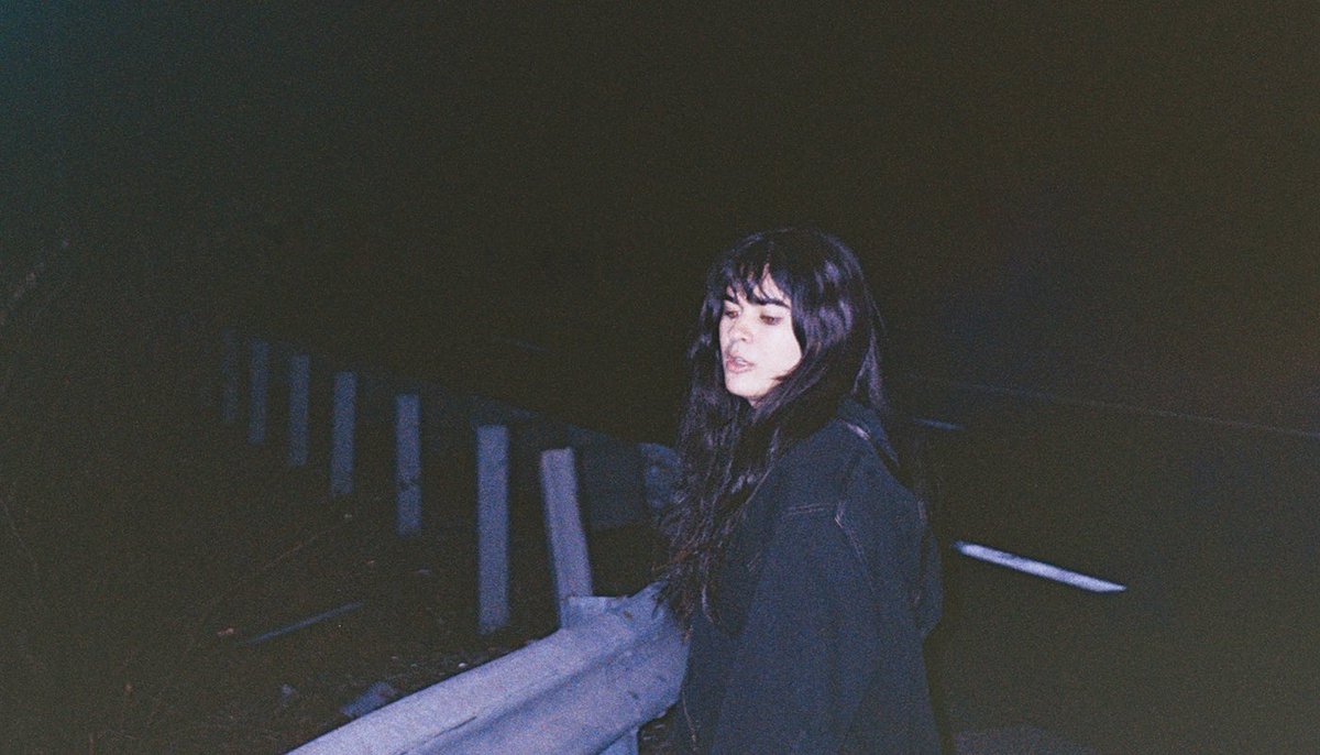 i’ve never seen this picture of her hello ? !