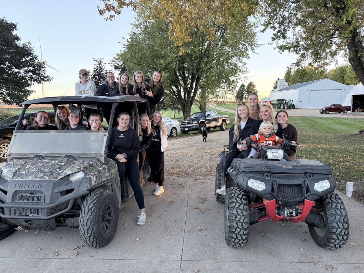 Bailey Bouman tweet media