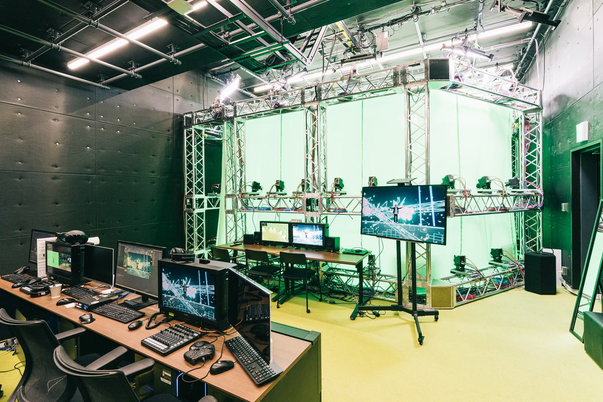 ２日間限定！SPECIAL CONTENTS📣

🌐ANNUAL EXHIBITION：
『OPEN MY PITCH』
3D空間で“伝わる”プレゼンを、ワンテイクで。VOLUMETRIC VIDEO STUDIO に⼀歩踏み⼊れるだけで、あなたのプレゼンが3D映像に早変わり。