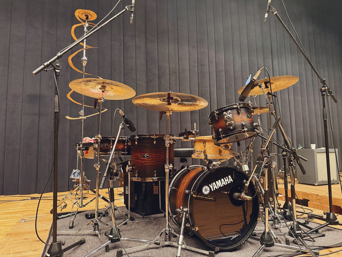 今日はピンチヒッターとして急遽参加の学校公演でした