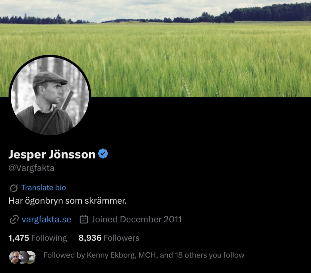Vinnare av 1:a pris i tävlingen månadens mest lättkränkta retard går till viltvårdaren (= rabiata rovdjurshataren) Jesper Jönsson
<a href="/Vargfakta/">Jesper Jönsson</a>