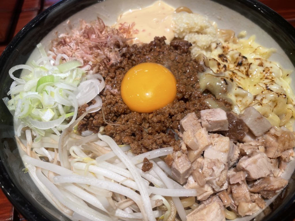 タイガーパンチ［パンチ系まぜそば］＠公式 (@tigerpunch_2024