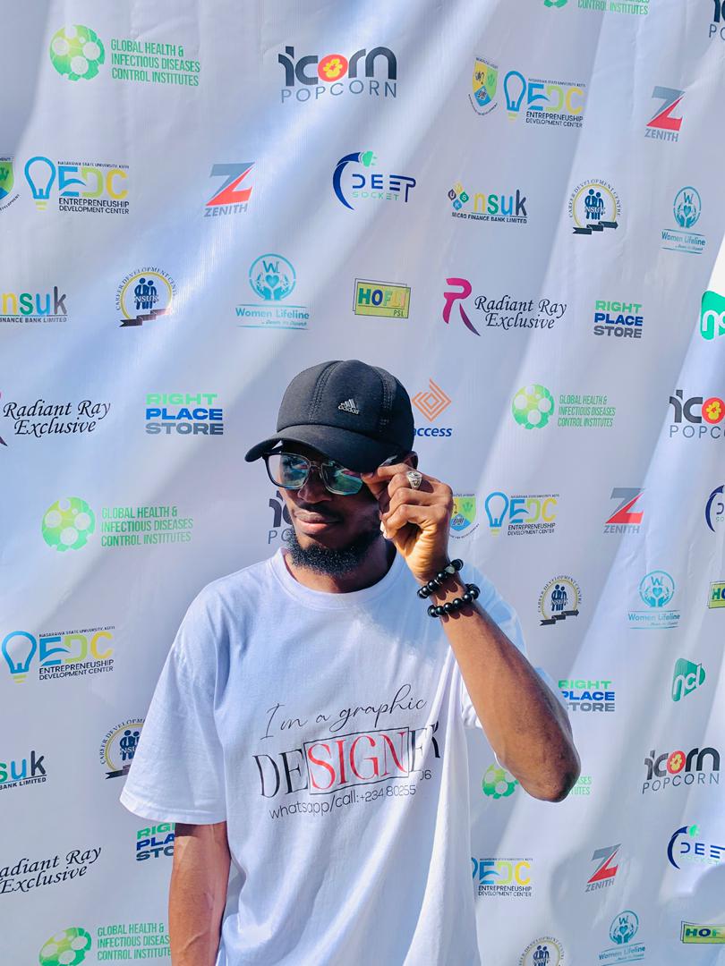 masudadeiza's tweet image. Hey 👋 👋 Good morning y'all
I’m AdConcept, a visual designer who loves making ideas look good, clean, bold, and meaningful that’s my style, If it speaks clarity, I’m all in 😎
Building something worth seeing?
Let’s make it look unforgettable....
#AdConcept #VisualDesigner