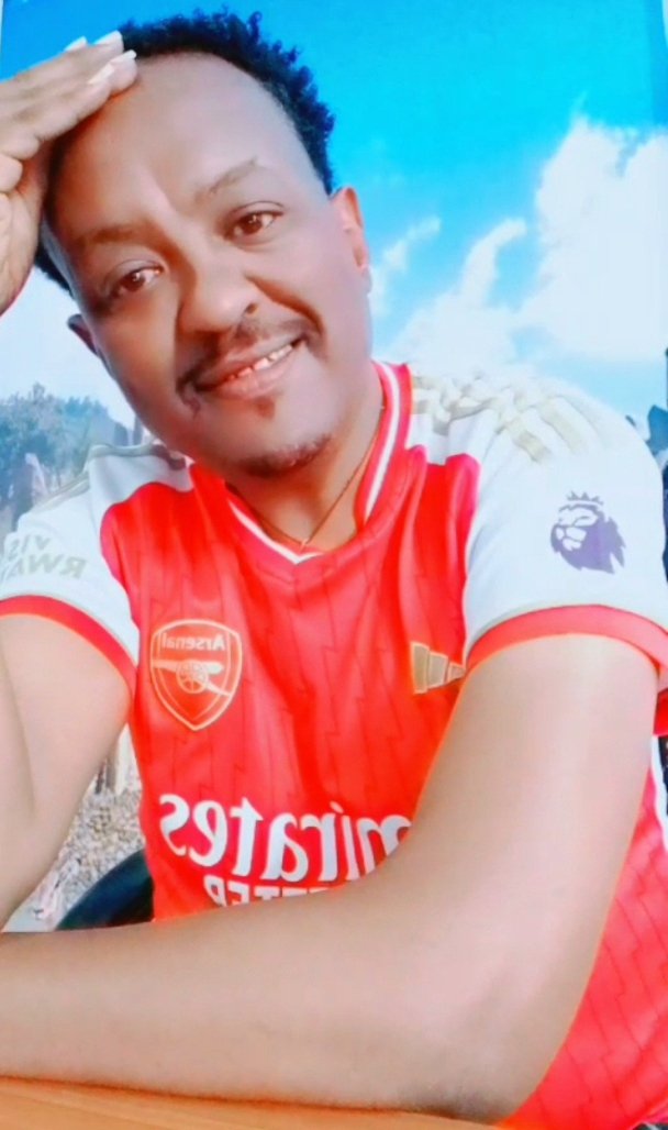 AltiiTaffse's tweet photo. Manchester united 😉😉 ምሽቴን አሳመሩት https://t.co/0QcB84xKq7