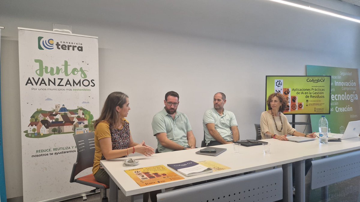 Consorcio TERRA - Área de Gestión A2 (@rsu7a2) on Twitter photo El pasado viernes, la sede del Consorcio Terra acogió la primera jornada del ciclo sobre Inteligencia Artificial aplicada al sector ambiental, organizado por el <a href="/COAMBCV/">Ambientólogos CV</a>  con el apoyo de la Conselleria de Innovación, Industria, Comercio y Turismo. El pasado viernes, la sede del Consorcio Terra acogió la primera jornada del ciclo sobre Inteligencia Artificial aplicada al sector ambiental, organizado por el <a href="/COAMBCV/">Ambientólogos CV</a>  con el apoyo de la Conselleria de Innovación, Industria, Comercio y Turismo.