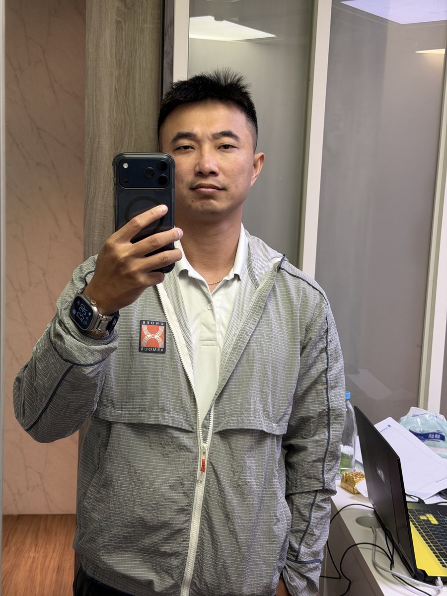 可惡，昨天想尻尻結果推特的影片都動不太了…

我能怎麼辦呢⋯⋯

可惡想尻