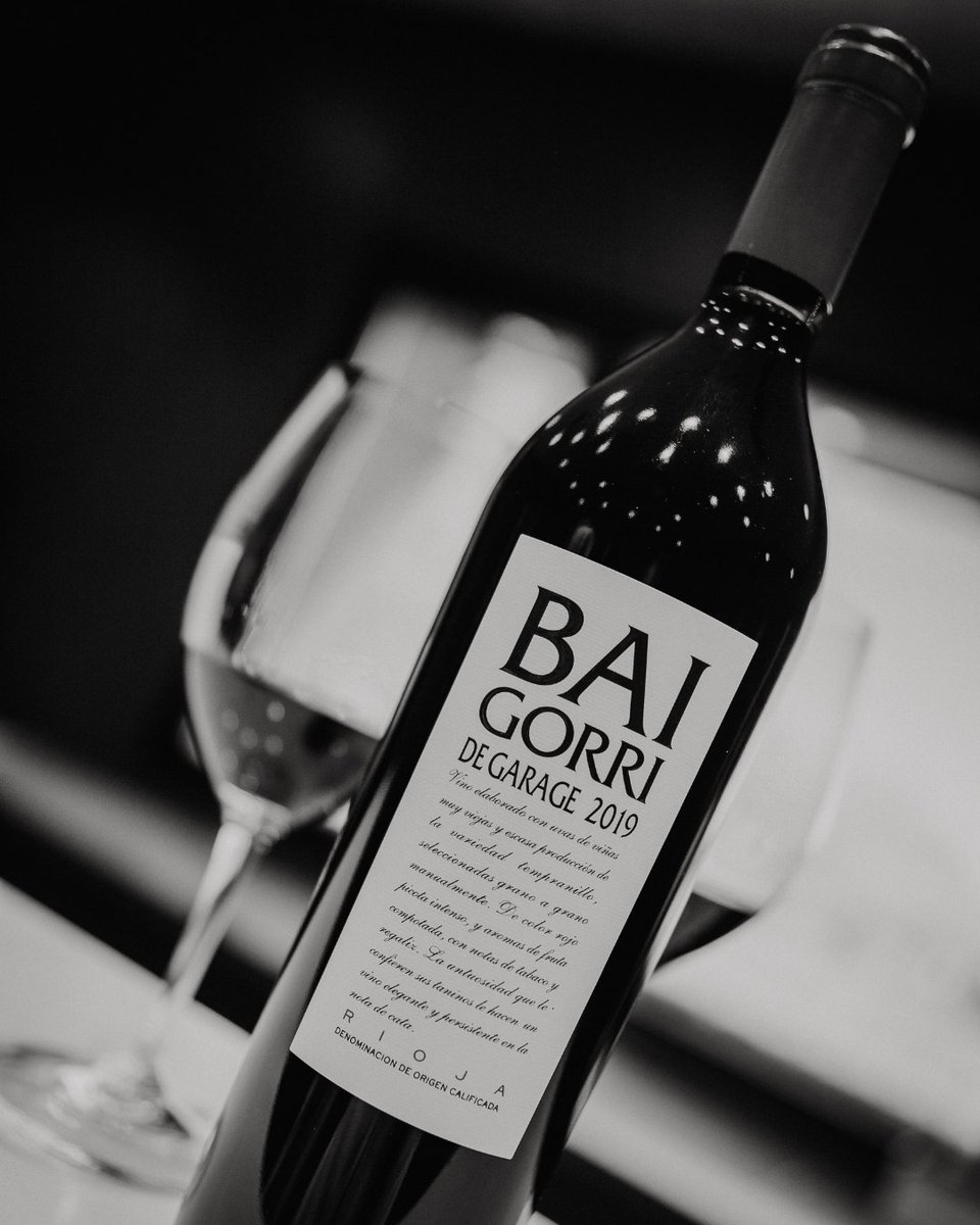 Baigorri De Garage es finura, equilibrio y alma.
Para quienes buscan lo excepcional sin decir una palabra.
✖️bodegasbaigorri.com/producto/baigo…
-
Baigorri De Garage is refinement, balance and soul.
For those who seek the exceptional without saying a word.
✖️bodegasbaigorri.com/en/producto/ba…