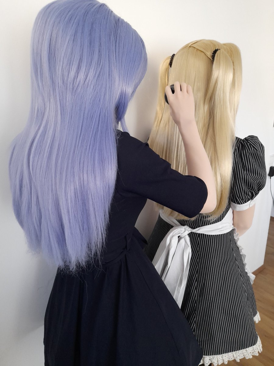 Brushing kigus 
2 cute guests as Ansa and Lina ♥