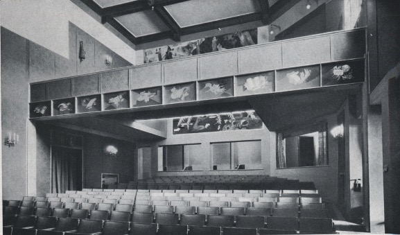 pausarevista's tweet image. #DillunsHemeroteca Coneixeu el Teatre Studium a l'antic Taller Masriera? L'arquitecte, investigador, professor de @la_UPC i membre de l'Observatori de Teatres en Risc, Antoni Ramon Graells ens en parla a #Pausa45
revistapausa.cat/teatres-en-ris…