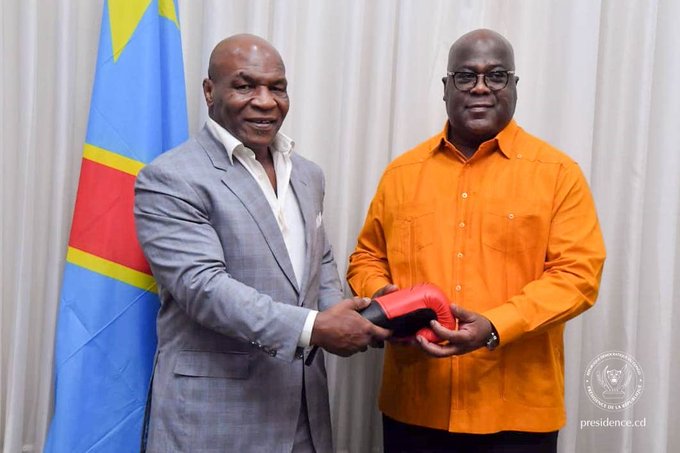 Boxing legend Mike Tyson wrapped up his visit to Kinshasa for the 50th anniversary of the 'Rumble in the Jungle' by meeting with DR Congo President Félix Antoine Tshisekedi at the African Union headquarters on Sunday. PIC: <a href="/Presidence_RDC/">Présidence RDC 🇨🇩</a>

#MikeTyson #Kinshasa #DRC #Tshisekedi