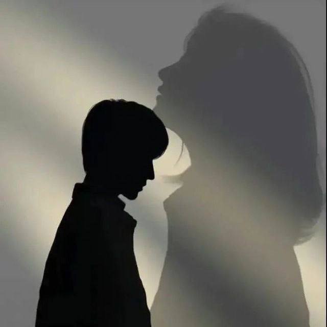 الكرامة جميلة ، حتى و إن جعلتك وحيدًا .