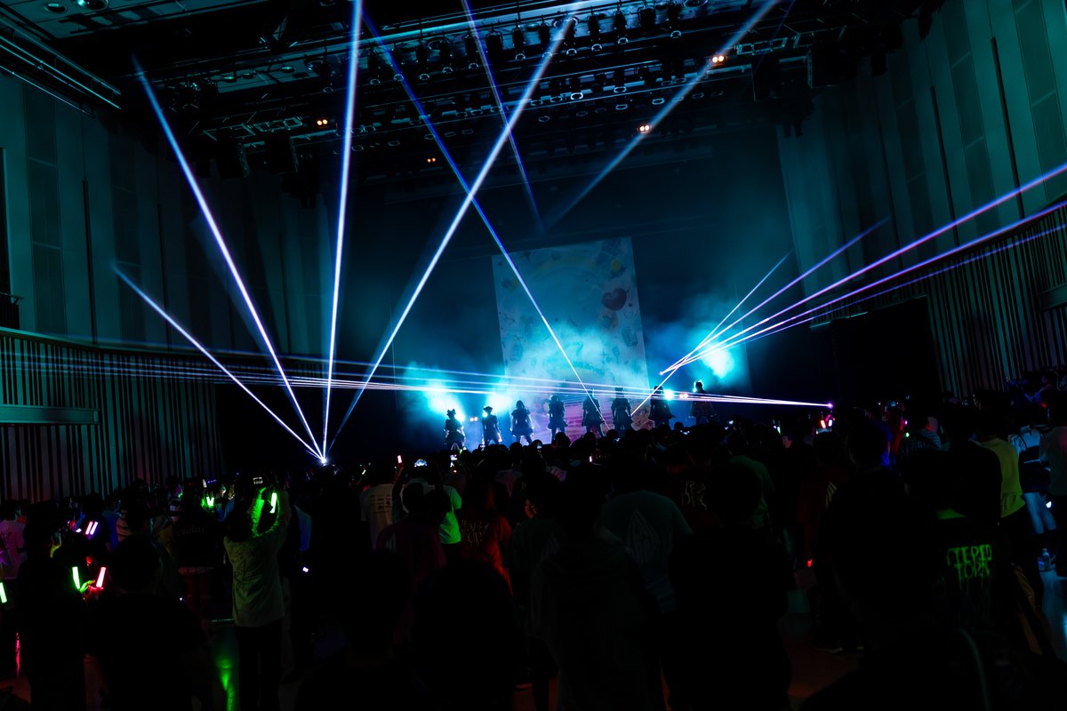 kozis999's tweet image. 2025.10.19
TEAR DROP! LAST LIVE
New Starting Line  @ 品川インターシティホール
#てぃあどろっぷ 
#TEARDROP