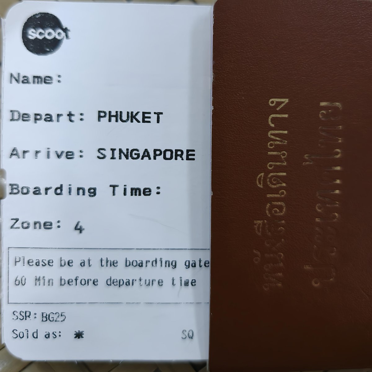 seeingmole's tweet image. First leg of the journey to Australia. Will fly to Singapore and spend a day there, then get on a flight to Sydney.
Flying with @flyscoot