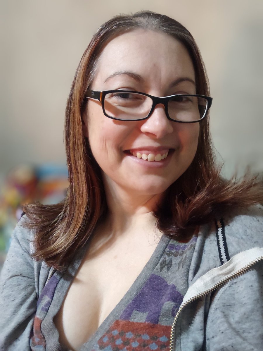 geeky_goddess tweet media