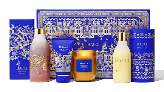 HACCI HOLIDAY COLLECTION 2025✨ オーナメントとセットになった3種が