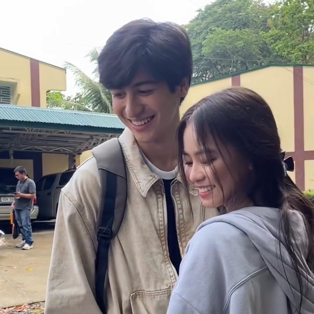 aga_for_all's tweet image. MAGKAMUKHA SILAAAAAAAAA