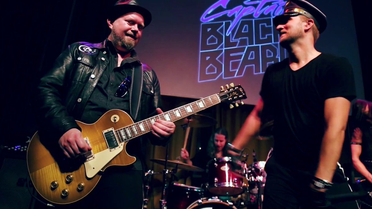 buzz_kunst's tweet photo. #NowPlaying 【No. 625】

Captain Black Beard - Wasted Heart (Official Music Video)

（From 6th Album "Neon Sunrise", 2022）

#HeavyMetal
#HardRock 
#北欧メタル 
#メロハー 
#CaptainBlackBeard 

https://t.co/chIIvuUAZ7 @YouTubeより https://t.co/wcwPlgXCYw