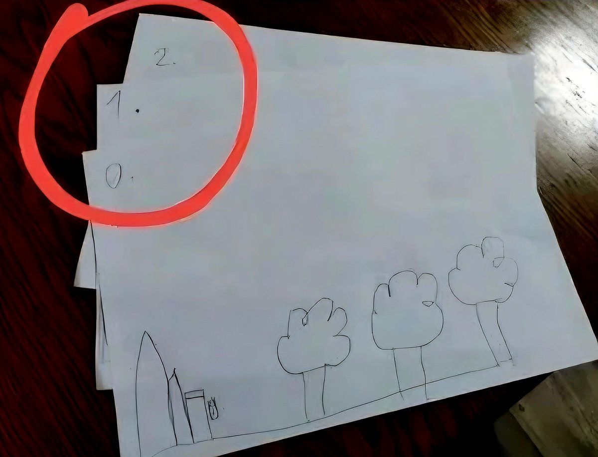 5eniorDeveloper's tweet image. Mi hijo enumeró sus dibujos; no podría estar más orgulloso!