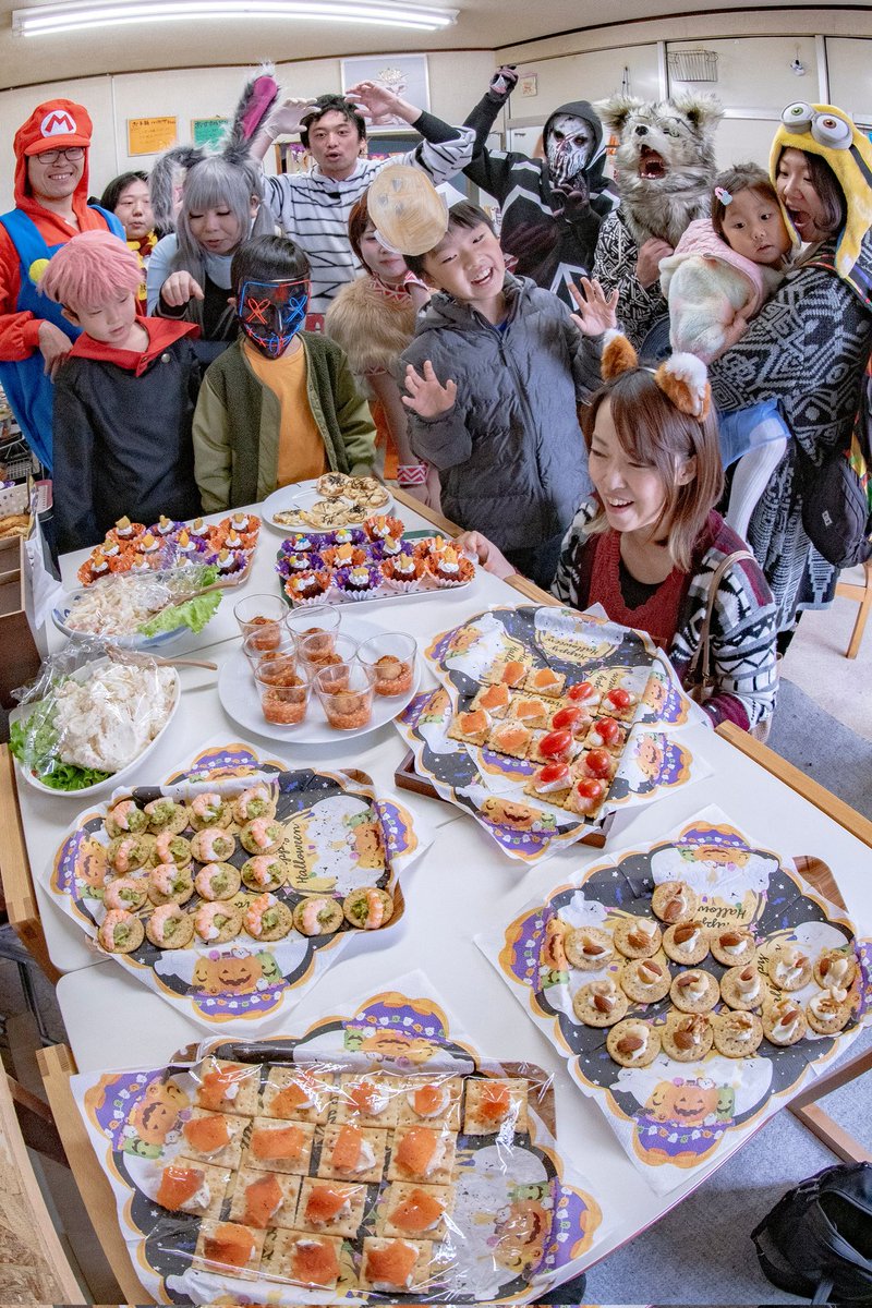 10/25㈯
マダミス朝10:00~「ホワイトレイブン」

ハロウィンパーティー🎃
14:00~

まだまだご予約受付中✌