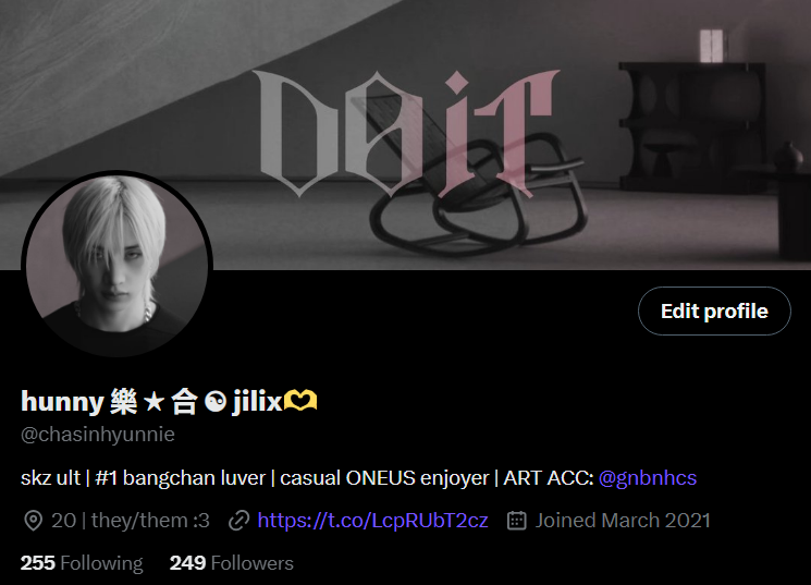 hynchans's tweet photo. a bit basic but i fw it https://t.co/ROa4okKWwh