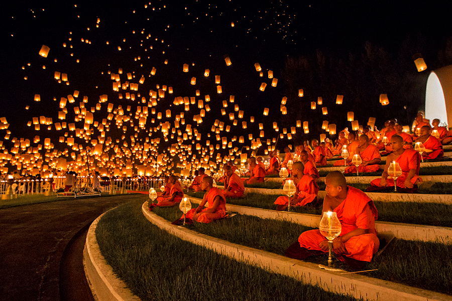 AsiaKingTravel's tweet photo. Vivez le #festival #YiPeng à #ChiangMai ! Dates, lieux, conseils et astuces pour profiter de la célèbre fête des #lanternes dans le #voyage en #Thaïlande
-----------------------------------------
👉https://t.co/FxRVI2pic2 https://t.co/Ri62BpDbD5