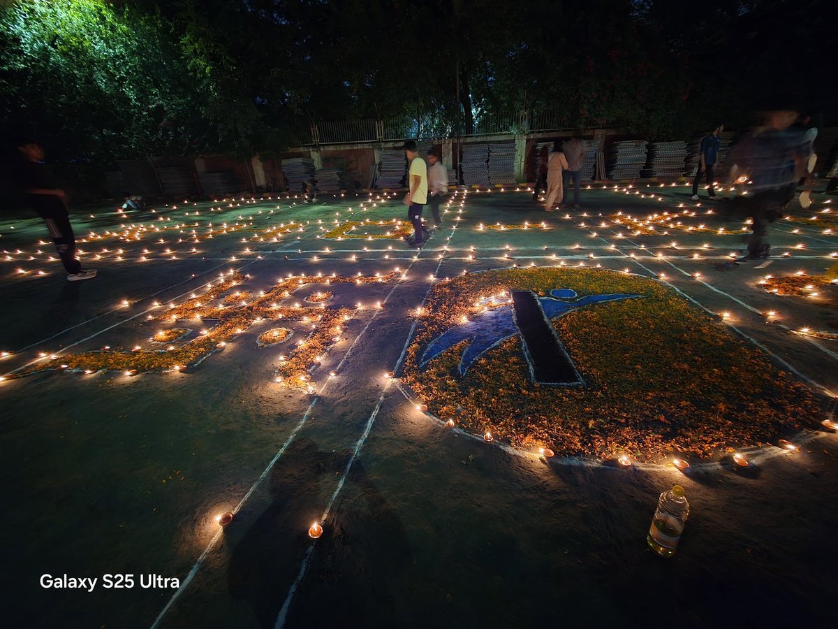 asoserohini23's tweet image. Light a lamp of hope, spread the glow of kindness.” ✨
Wishing all a bright, safe & joyous Diwali filled with learning, laughter, and love.