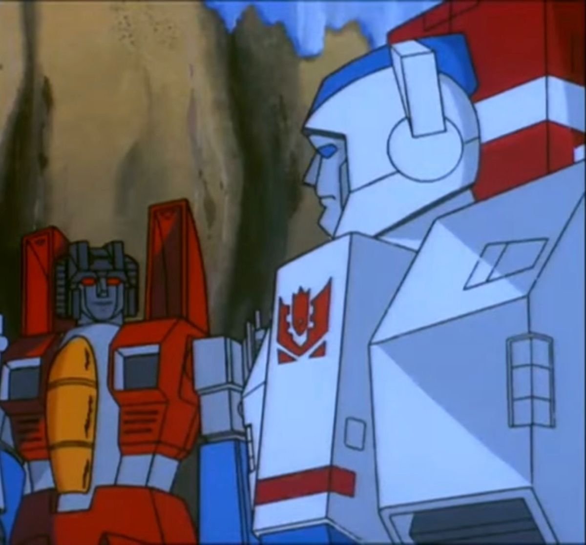 jittooo21's tweet image. What happened 2.4 seconds after the Decepticons left Starscream alone with Skyfire after he was thawed believe me