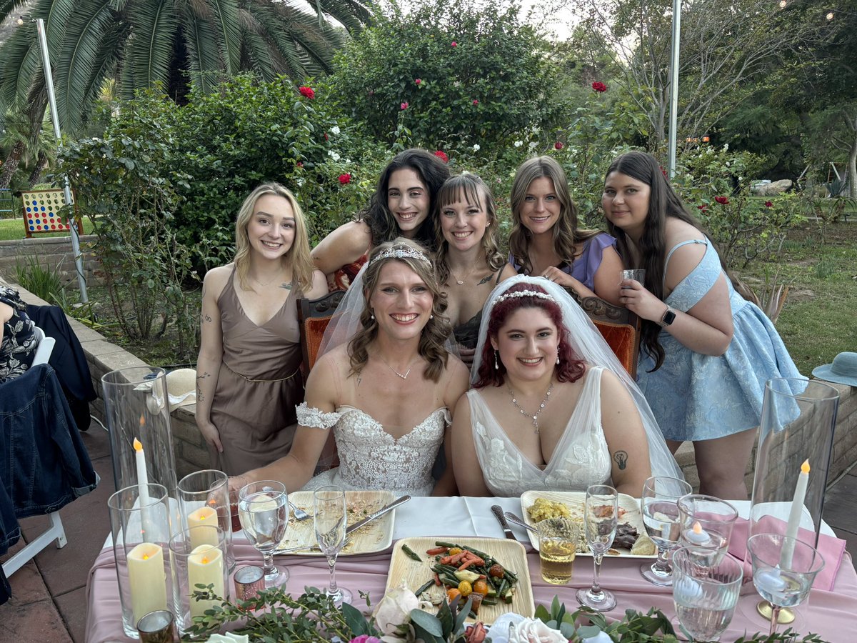 "internet friends are not real friends" ok why am i at their wedding then <a href="/esteswine/">Ali ❤️‍🔥</a> <a href="/kiaradeann/">key ‎⊬</a> <a href="/bekadizzlee/">bekah💙💜💗</a> <a href="/dbe_ruth/">Ruth ❤️ (OBE)</a> <a href="/courtney_elsz/">Court 🤍</a> 
CONGRATS ALI &amp; RYAN ❤️