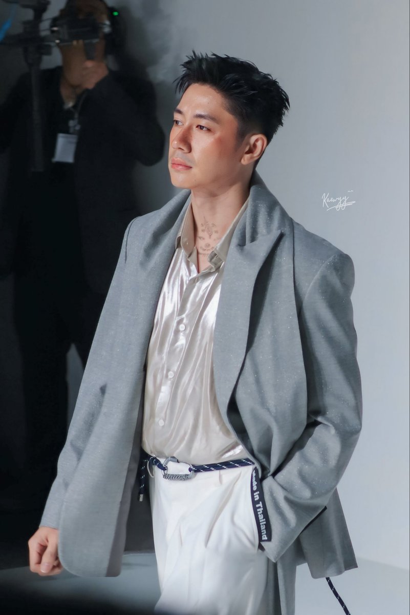 kaewyyyyy's tweet image. แจมเหนื่อยมั้ย ผ่านไปคืนนึงแล้วยังไม่หยุดเดินเลยอ่าา 😝

JAM AT SIAM PARAGON
#๒๗FRIDAYxJAM
#SiamParagonBIFW2025xJam #แจมรชตะ