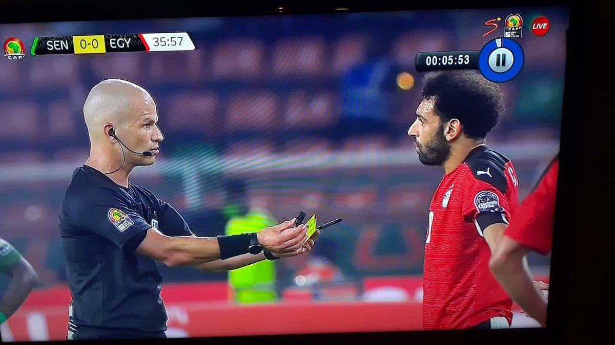 ogechib_'s tweet image. alright man .