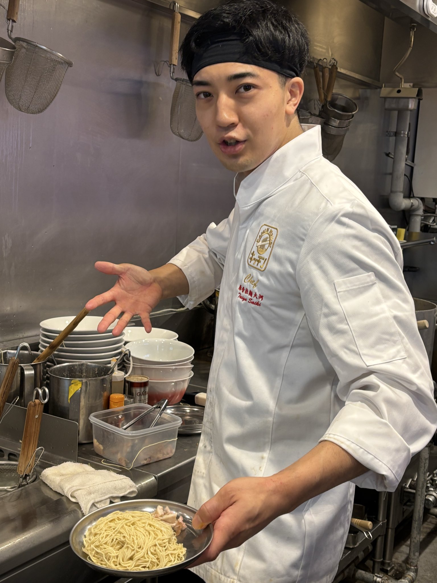 拉麺 楽天市場】ラーメン [麺家いろは] 富山ブラック 黒醤油らーめん