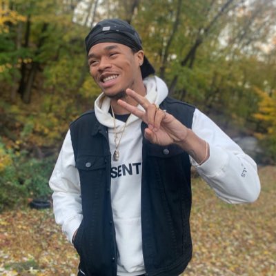 CertainlyJoe's tweet photo. I’ll Update From This Old Shit Soon 🏆 https://t.co/aBBZ9LO9Nd