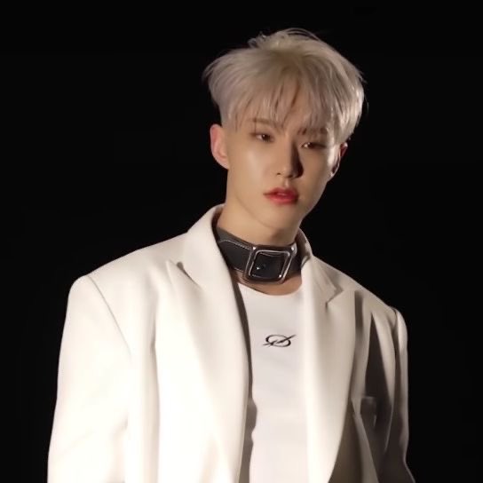 ulthorangdan's tweet image. hoshi can pull off any insane look🤪
#2025MAMAVOTE #SEVENTEEN
