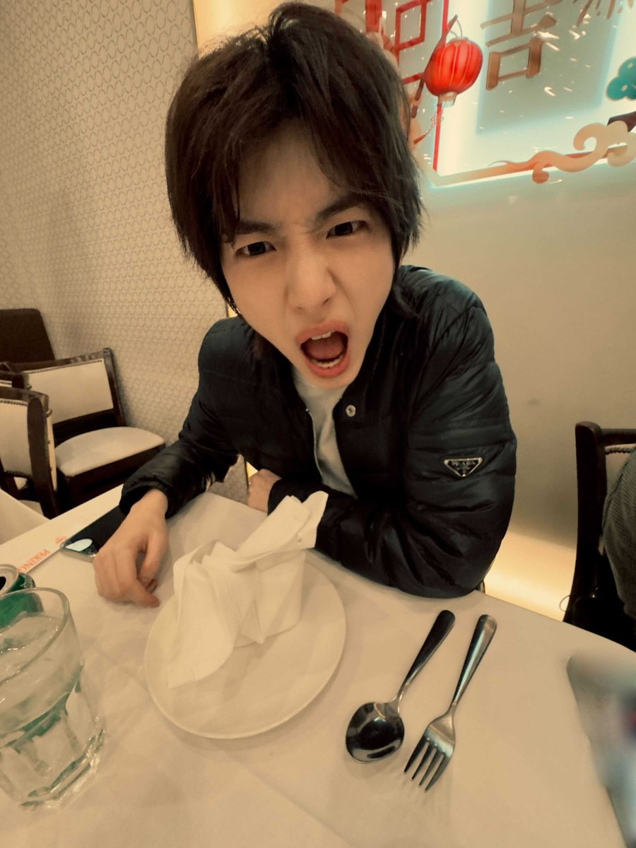 CORTISHQS's tweet photo. [251020] #JUHOON on #SEONGHYEON’s Weverse Update

tasty 🤤🤤🤤🤤

#CORTIS #코르티스 #주훈 https://t.co/19mUikOTO2