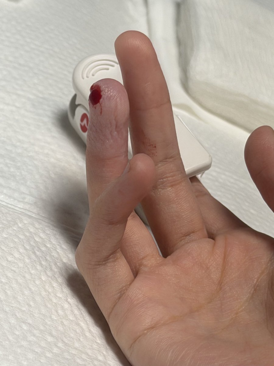 RIPRARAA tweet media