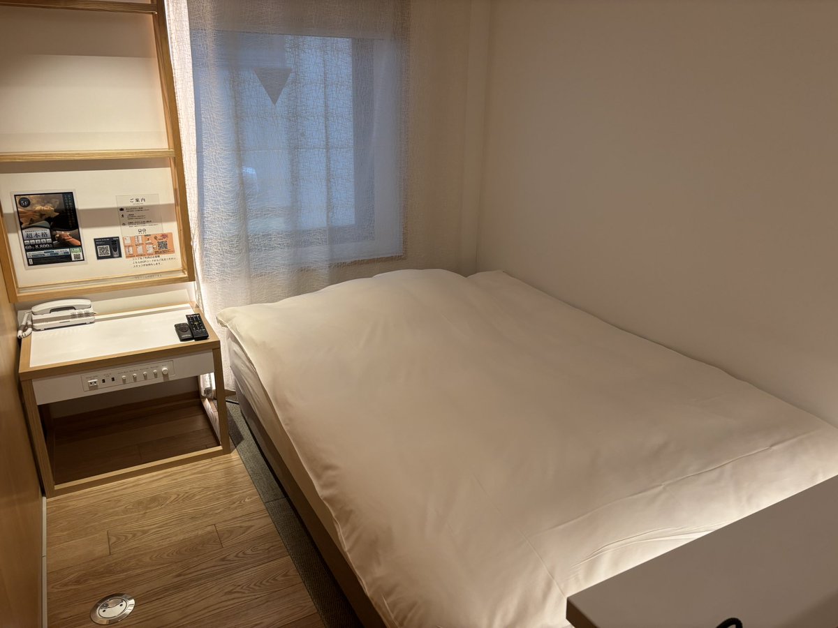 かるまる池袋到着！💗
久しぶりのレディースデイ！
本日は3回、翌朝1回の合計４本です🌟

よろしくお願いします💪🏻🔥
熱子さんとHIKARIさんとご一緒です😊

相変わらず洗礼された個室🥹