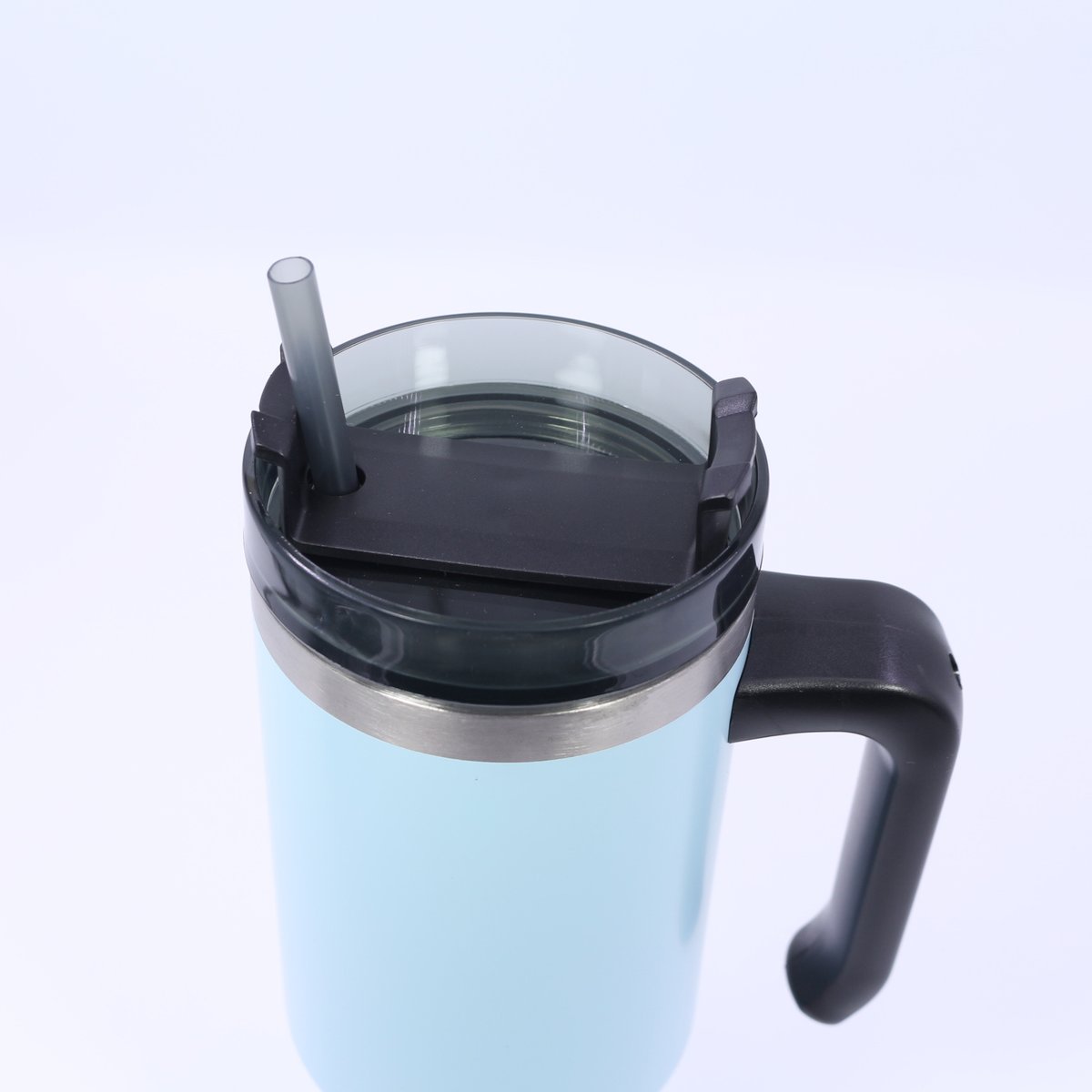 600/900ml Vacuum Coffee Cup
Factory Direct,best price and quality,provide customized color and printing logo.
Any inquiry,please contact email: sales7@kinglinetech.com
Whatsapp: +86 18344180042