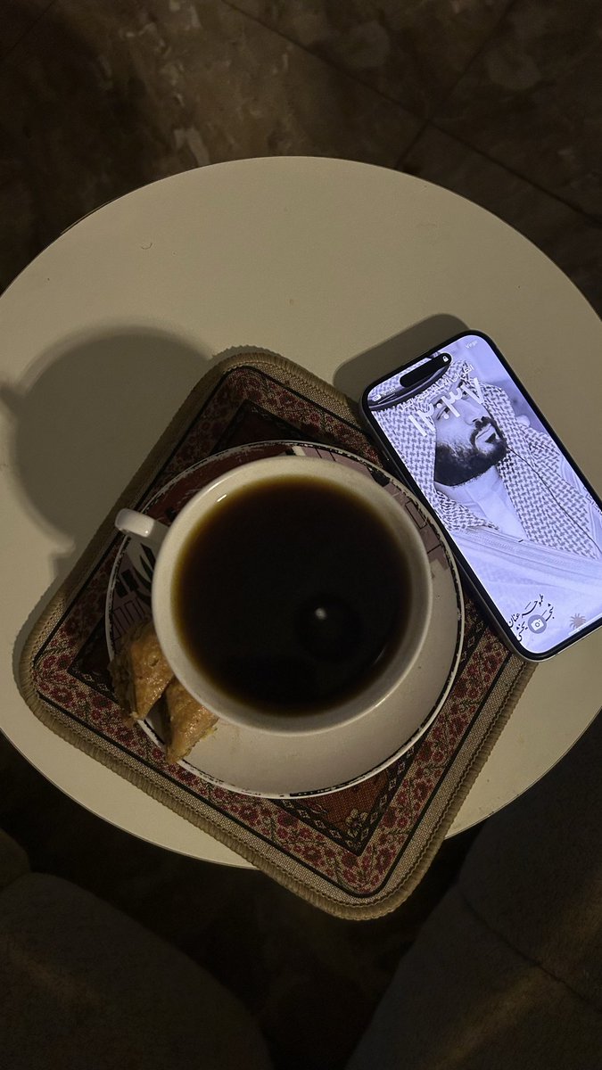 يا الله عسى المُقبِلات 
 من سِنيني باهيّات ."#خواطر_راقت_لي #ادعيه