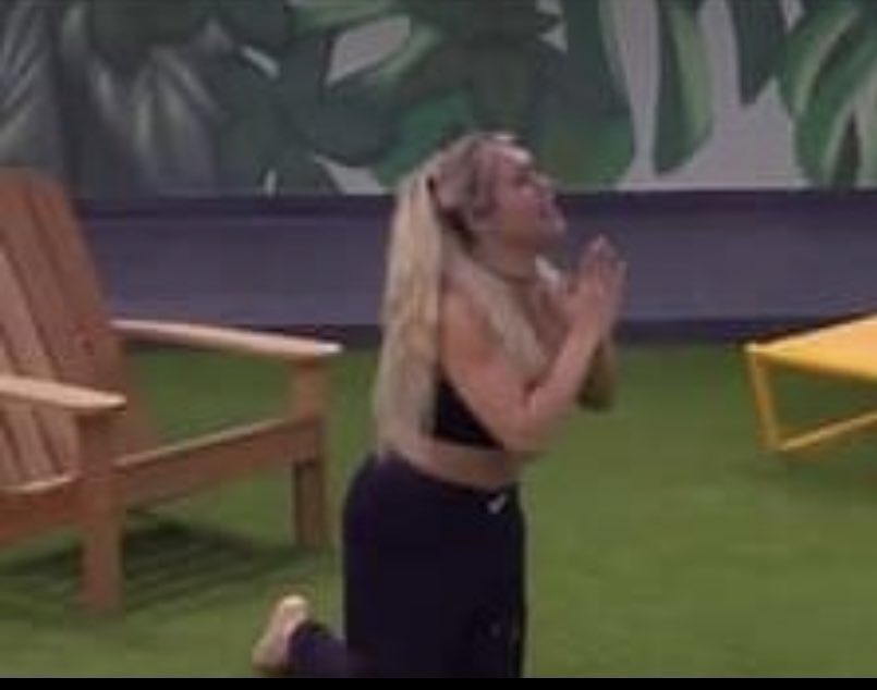 madspinkis's tweet image. Teo y Bea salvados, Teo y Bea salvados se los pido se lo ruego 

 #LaGranjaVIP