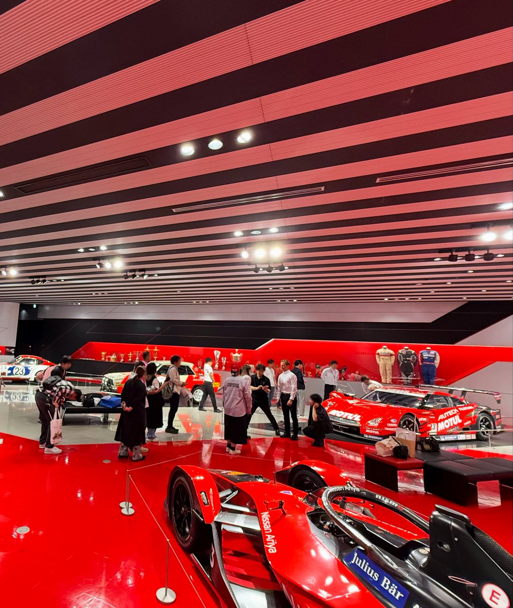 ／
NISMO事業所見学ツアーレポート📝
＼

昨年までドライバーであったロニーさんに特別同行いただき、ドライバーならではの視点で事業所内を解説いただきました❗️
普段立ち入れない場所の見学やコックピットライドなど、充実した内容となりました🏎️

#Nissan_web3 #NISSAN #web3